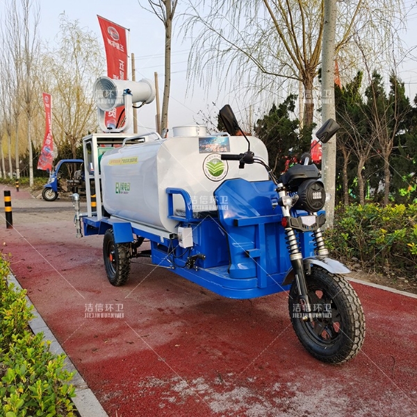 藍(lán)精靈新能源1.5方電動(dòng)霧炮灑水車