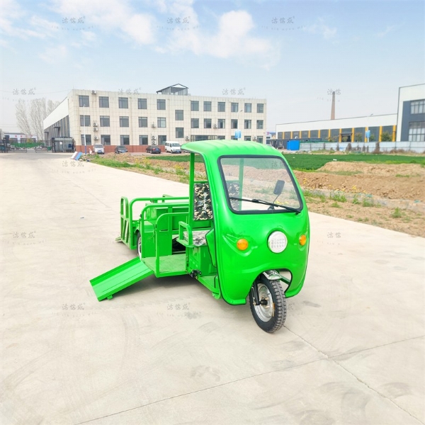 四桶門板帶棚電動(dòng)三輪保潔車