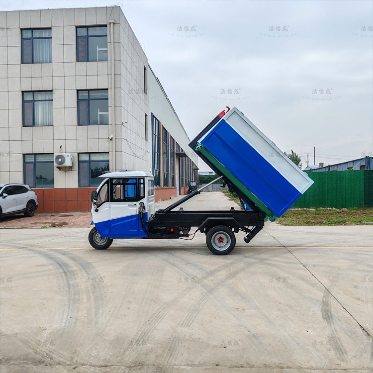 電動(dòng)五輪勾臂垃圾車